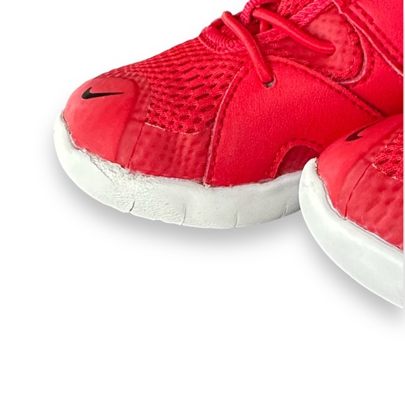 Red Nike Flex Sneakers! - Picture 9 of 10